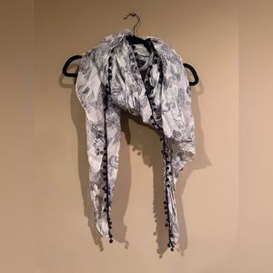 Scarf Navy White Pom Pom Trim